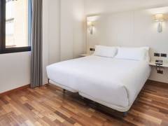 Zimmerbild 13
