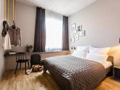 Zimmerbild 32