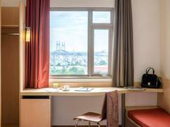 Zimmerbild 6