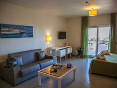 Zimmerbild 6