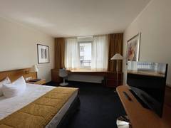 Zimmerbild 4
