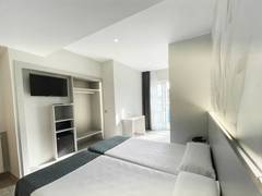 Zimmerbild 8
