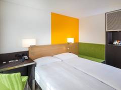 Zimmerbild 6