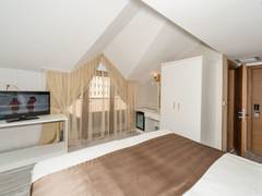 Zimmerbild 13