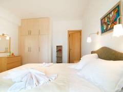 Zimmerbild 8