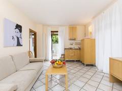 Zimmerbild 6