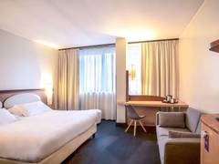 Zimmerbild 11