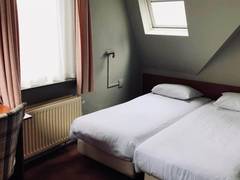 Zimmerbild 7