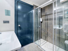 Zimmerbild 80