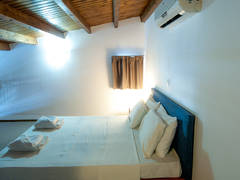Zimmerbild 103