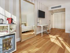 Zimmerbild 8