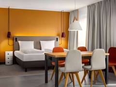 Zimmerbild 6