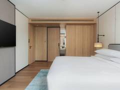 Zimmerbild 7
