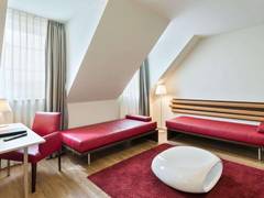 Zimmerbild 23