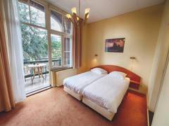 Zimmerbild 12