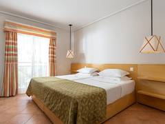Zimmerbild 80