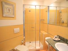 Zimmerbild 11
