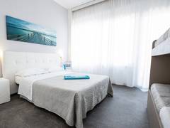 Zimmerbild 6