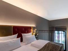 Zimmerbild 33
