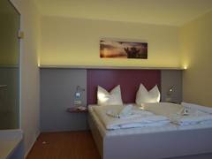Zimmerbild 14