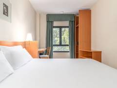 Zimmerbild 7