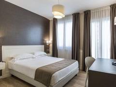 Zimmerbild 8