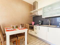 Zimmerbild 9