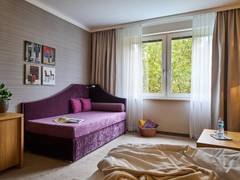 Zimmerbild 28