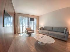 Zimmerbild 8