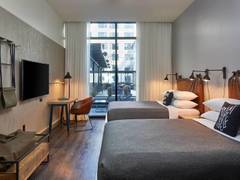Zimmerbild 6