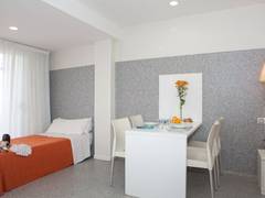 Zimmerbild 9