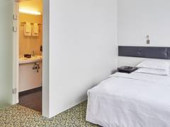 Zimmerbild 24