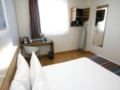 Zimmerbild 9
