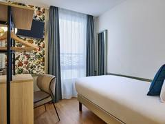 Zimmerbild 8