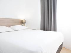 Zimmerbild 9