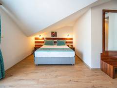 Zimmerbild 27