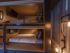Zimmerbild 6