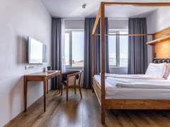 Zimmerbild 28