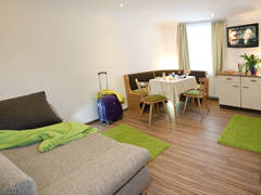 Zimmerbild 6