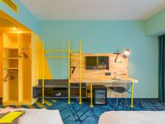 Zimmerbild 6
