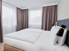 Zimmerbild 14