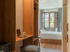 Zimmerbild 12