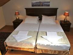 Zimmerbild 8