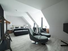 Zimmerbild 8
