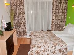 Zimmerbild 8