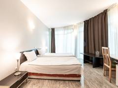 Zimmerbild 8