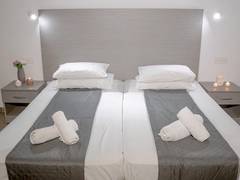 Zimmerbild 28