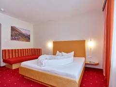Zimmerbild 12