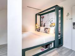 Zimmerbild 28