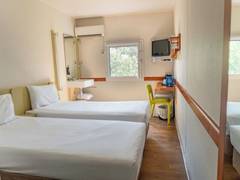 Zimmerbild 8